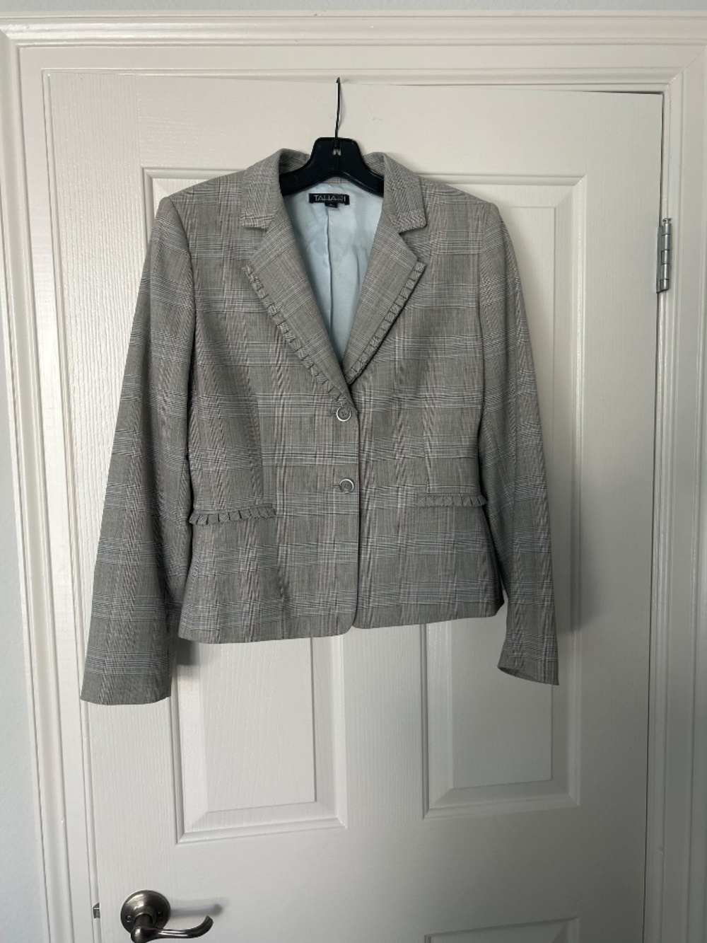 Tahari 2 piece light grey checkered suit